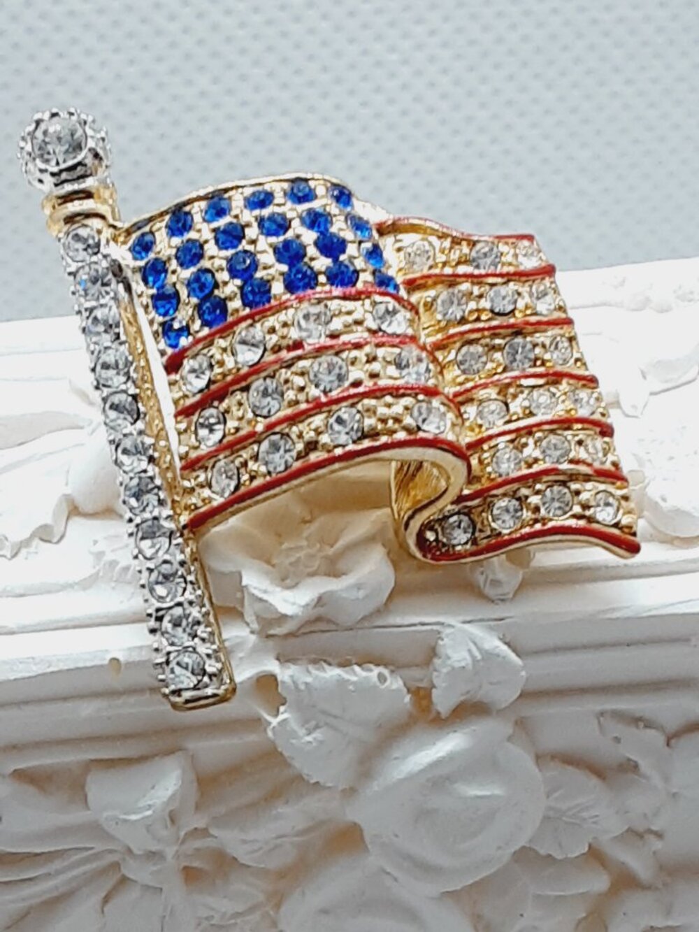 NEW American Flag Put'em Pin